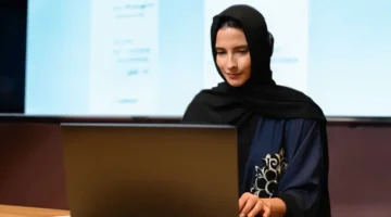 وزارة التربية والتعليم تعلن بدء التعلم عن بعد مع انطلاق الفصل الثالث